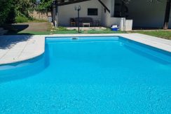 WhatsApp Image 2025-05-18 at 09.05.06 (1)