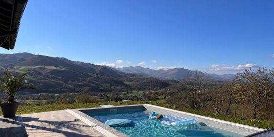 Villa d’Architecte 206m² Vue Dominante sur les Pyrénées