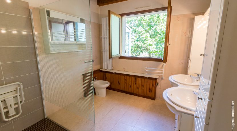 Salle de bains 01