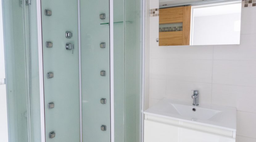 Salle de bains 01